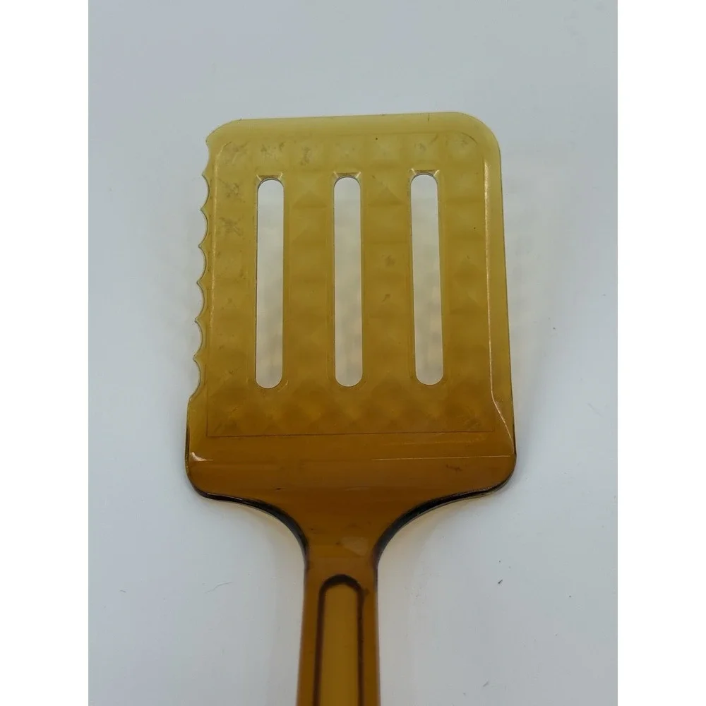 RARE 2 Vintage Ultratemp Slotted Amber Spatula Serrated Edge Made USA Retro
